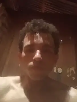 Snapshot of jhonmenas14 chatting on October 26, 2025, 5:13 pm jhonmenas14 online show from October 26, 2025, 5:13 pm