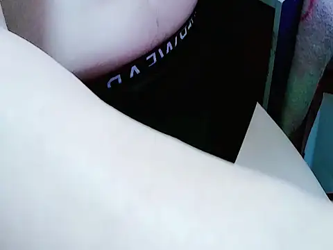 Snapshot of TTvicTT chatting on October 10, 2025, 4:52 pm TTvicTT online show from October 10, 2025, 4:52 pm