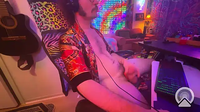 Snapshot of HippieBWC4U chatting on March 19, 2025, 2:46 pm HippieBWC4U online show from March 19, 2025, 2:46 pm