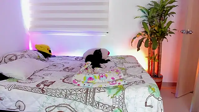 Snapshot of aldrinwhite chatting on October 15, 2025, 5:21 pm aldrinwhite online show from October 15, 2025, 5:21 pm