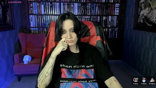 Snapshot of Medusa__Gorgona chatting on December 4, 2025, 6:51 pm Medusa Gorgona online show from December 4, 2025, 6:51 pm