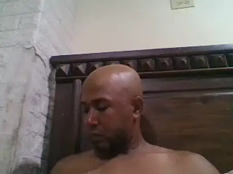 Snapshot of Frankie0880 chatting on December 31, 2024, 11:39 pm Frankie0880 online show from December 31, 2024, 11:39 pm