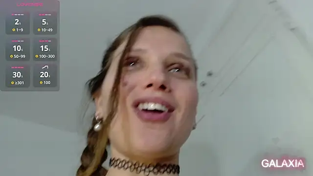 Snapshot of galaxiaa23 chatting on November 12, 2025, 6:23 pm galaxiaa23 online show from November 12, 2025, 6:23 pm