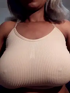 realsquirter online show from February 3, 2026, 8:03 pm