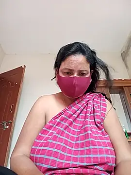 Snapshot of Neha-Roy chatting on July 2, 2026, 6:19 am Neha-Roy online show from July 2, 2026, 6:19 am