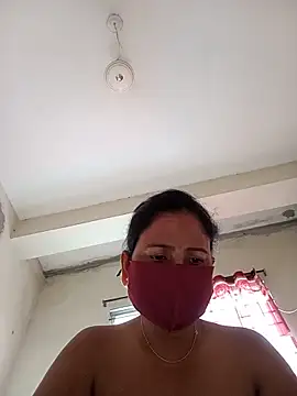 Snapshot of Neha-Roy chatting on June 16, 2026, 5:18 am Neha-Roy online show from June 16, 2026, 5:18 am