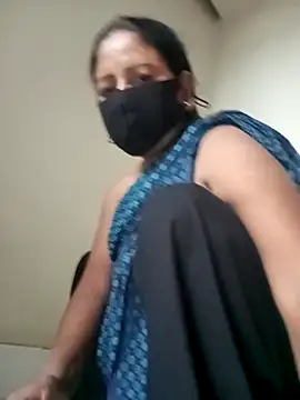 Snapshot of Neha-Roy chatting on September 20, 2025, 5:34 am Neha-Roy online show from September 20, 2025, 5:34 am