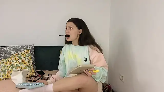 MadameDeFeu online show from March 2, 2026, 3:19 pm