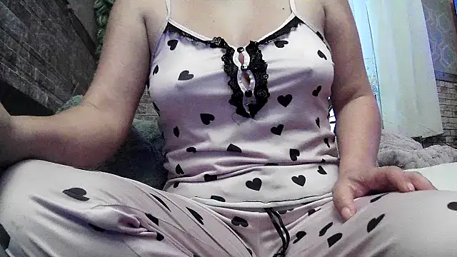 LisaPuree online show from February 27, 2026, 5:18 am