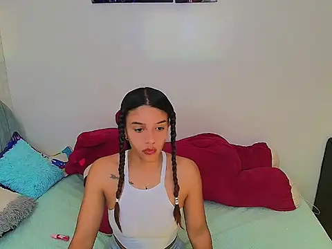 Snapshot of charlotte_0309 chatting on July 17, 2026, 3:53 pm charlotte 0309 online show from July 17, 2026, 3:53 pm