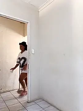 Snapshot of SexyHipsStar chatting on October 16, 2025, 12:13 pm SexyHipsStar online show from October 16, 2025, 12:13 pm