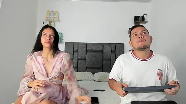 KattiaRose online show from February 21, 2025, 7:10 pm