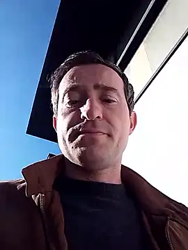 openlegsforyou online show from October 18, 2025, 8:38 am