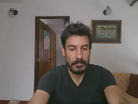 Snapshot of elkike1980 chatting on June 18, 2026, 3:06 pm elkike1980 online show from June 18, 2026, 3:06 pm