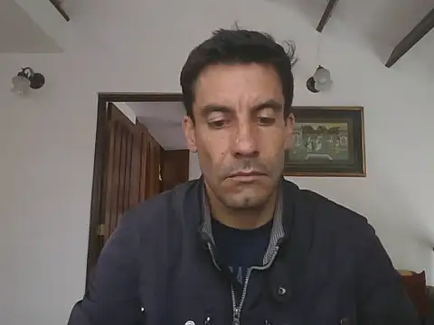 Snapshot of elkike1980 chatting on April 29, 2026, 4:44 pm elkike1980 online show from April 29, 2026, 4:44 pm