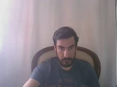 Snapshot of elkike1980 chatting on June 23, 2026, 2:48 pm elkike1980 online show from June 23, 2026, 2:48 pm