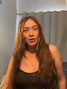 emmily d online show from June 20, 2026, 7:52 pm