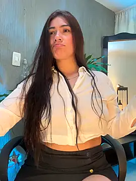 emmily d online show from December 5, 2025, 5:55 pm