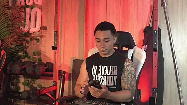 Ryan Hunt online show from October 8, 2025, 12:28 pm