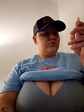 Snapshot of DevilDahm chatting on March 20, 2025, 11:45 pm DevilDahm online show from March 20, 2025, 11:45 pm