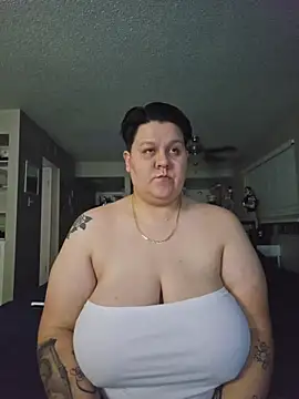 Snapshot of DevilDahm chatting on November 5, 2025, 6:27 am DevilDahm online show from November 5, 2025, 6:27 am