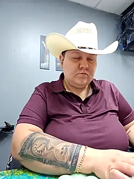 Snapshot of DevilDahm chatting on September 29, 2025, 4:34 pm DevilDahm online show from September 29, 2025, 4:34 pm