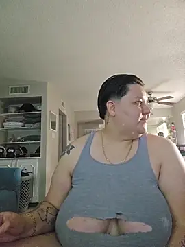 Snapshot of DevilDahm chatting on November 30, 2025, 10:10 pm DevilDahm online show from November 30, 2025, 10:10 pm