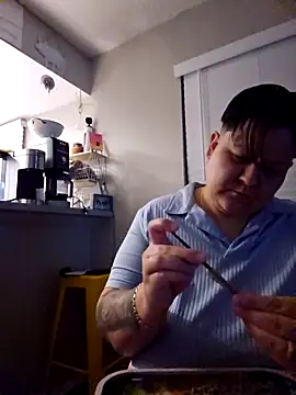 Snapshot of DevilDahm chatting on September 17, 2025, 4:03 am DevilDahm online show from September 17, 2025, 4:03 am