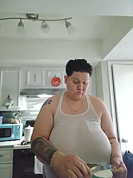 Snapshot of DevilDahm chatting on November 9, 2025, 8:13 pm DevilDahm online show from November 9, 2025, 8:13 pm