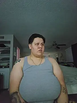 Snapshot of DevilDahm chatting on December 4, 2025, 6:12 am DevilDahm online show from December 4, 2025, 6:12 am