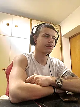 BigDickEnrg7195 online show from February 16, 2025, 9:16 pm