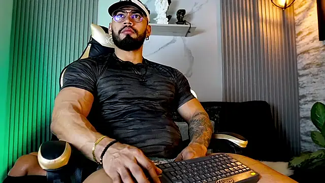 jaxon colton online show from December 5, 2025, 9:19 am