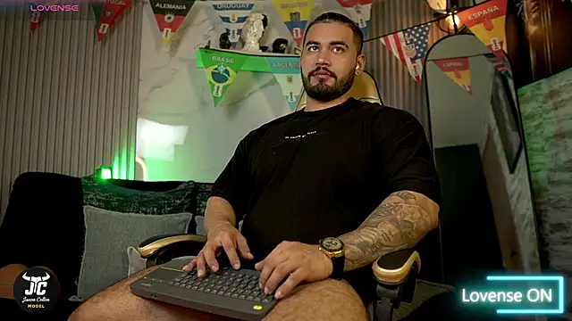 Snapshot of jaxon_colton chatting on July 3, 2026, 12:50 am jaxon colton online show from July 3, 2026, 12:50 am