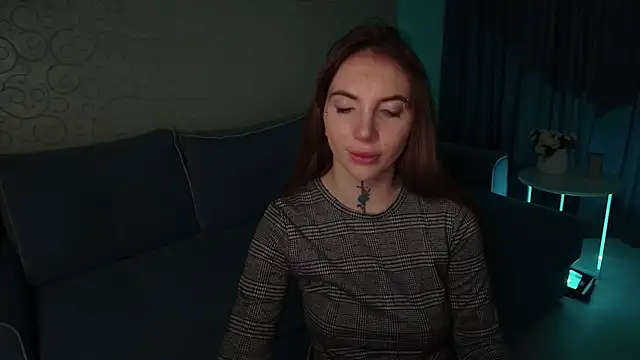 Snapshot of AnneTenet chatting on November 23, 2025, 10:36 am AnneTenet online show from November 23, 2025, 10:36 am