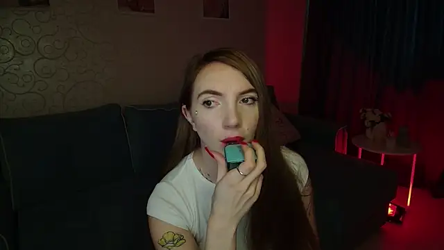 Snapshot of AnneTenet chatting on November 30, 2025, 9:10 am AnneTenet online show from November 30, 2025, 9:10 am