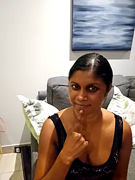 Snapshot of Sensual_indian7 chatting on March 13, 2025, 4:01 pm Sensual indian7 online show from March 13, 2025, 4:01 pm