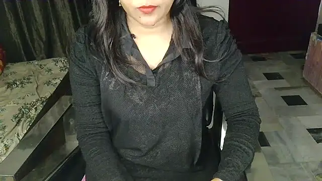 Snapshot of aarushi_sharmaa chatting on November 20, 2025, 3:56 pm aarushi sharmaa online show from November 20, 2025, 3:56 pm