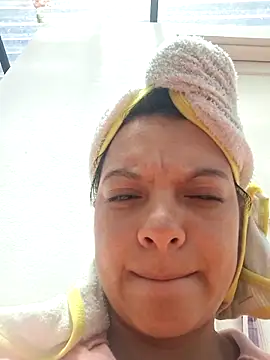 Daila 20  online show from May 3, 2026, 5:49 pm