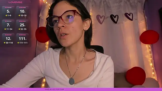 Snapshot of DalilaMassu chatting on February 12, 2025, 12:12 pm DalilaMassu online show from February 12, 2025, 12:12 pm