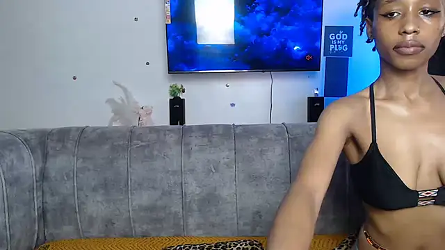 Snapshot of Zuri- chatting on December 15, 2025, 6:08 am Zuri- online show from December 15, 2025, 6:08 am