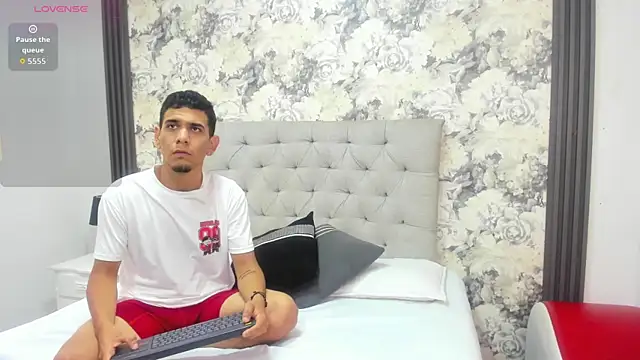 alexxa and sadman online show from January 15, 2026, 1:36 pm