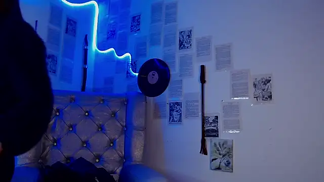 Snapshot of IvanaFetish chatting on October 21, 2025, 9:14 pm IvanaFetish online show from October 21, 2025, 9:14 pm