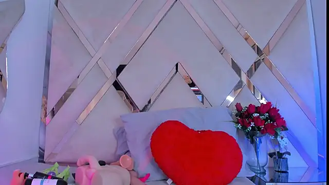 Snapshot of ninaht chatting on October 12, 2025, 9:27 pm ninaht online show from October 12, 2025, 9:27 pm