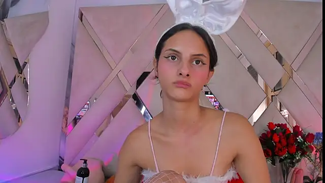 Snapshot of ninaht chatting on October 14, 2025, 8:48 am ninaht online show from October 14, 2025, 8:48 am