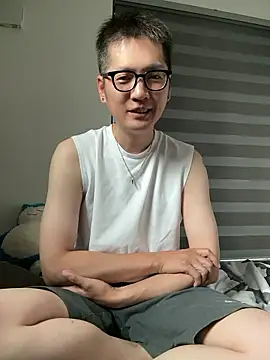 Snapshot of kensnb chatting on June 12, 2026, 8:28 pm kensnb online show from June 12, 2026, 8:28 pm