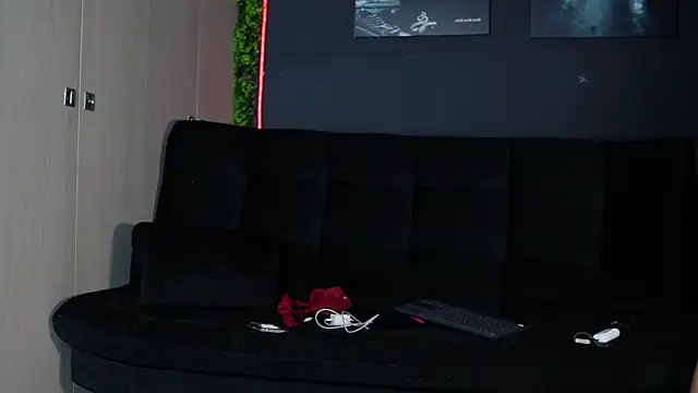 Austin bolt online show from January 12, 2026, 2:18 am