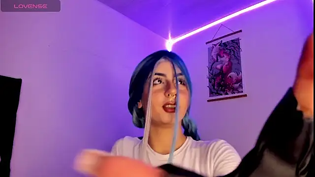 Snapshot of Alice_woodville chatting on December 12, 2024, 9:26 pm Alice woodville online show from December 12, 2024, 9:26 pm