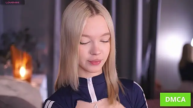  AlinaBailey online show from November 14, 2025, 7:12 am