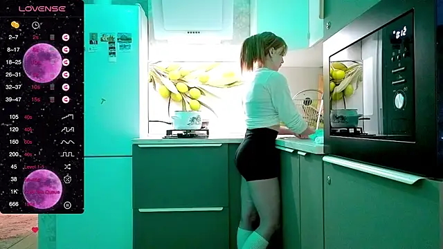 PureAlisMiracle online show from December 15, 2025, 2:01 pm