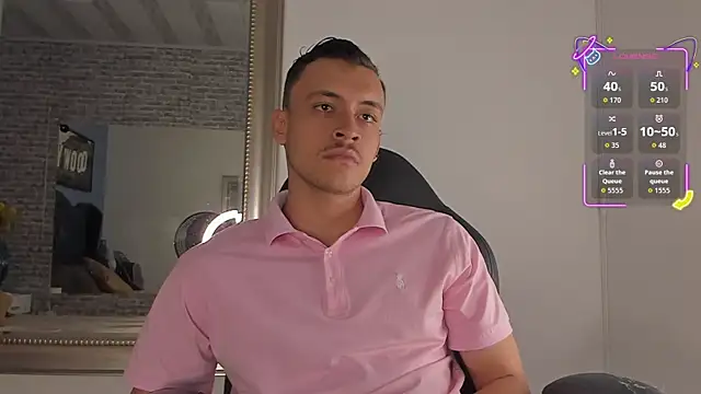 Snapshot of Desmon_Clark chatting on September 30, 2025, 11:22 pm Desmon Clark online show from September 30, 2025, 11:22 pm